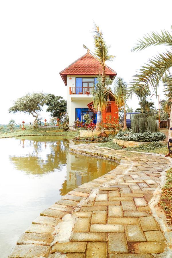 Amina Hill View Villa Malang By Ecommerceloka 外观 照片